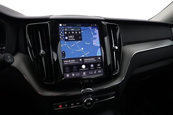 Volvo XC60 12 of 17