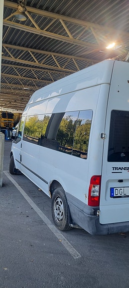 Ford Transit 2 of 3