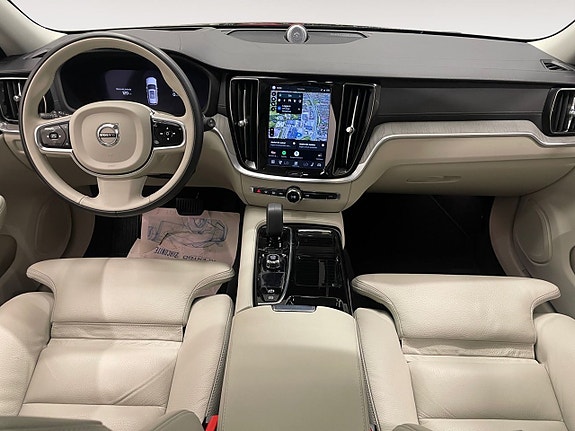 Volvo V60 10 of 26