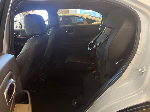 Honda HR-V 9 of 11