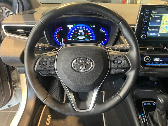 Toyota Corolla 9 of 15
