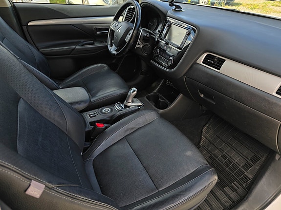 Mitsubishi Outlander 9 of 14
