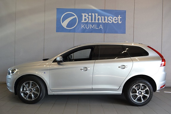 Volvo XC60 2 of 13