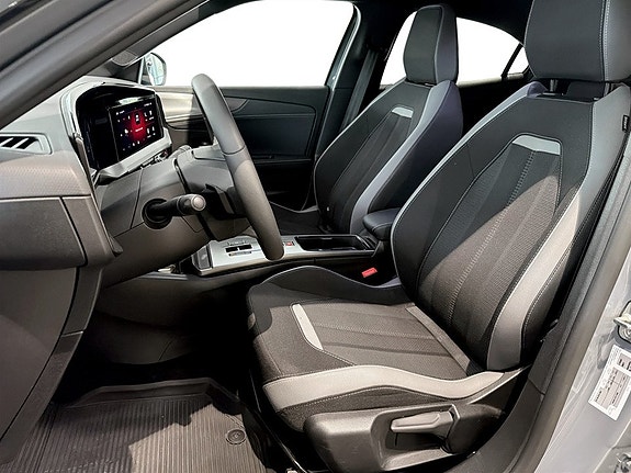 Opel Mokka 4 of 16