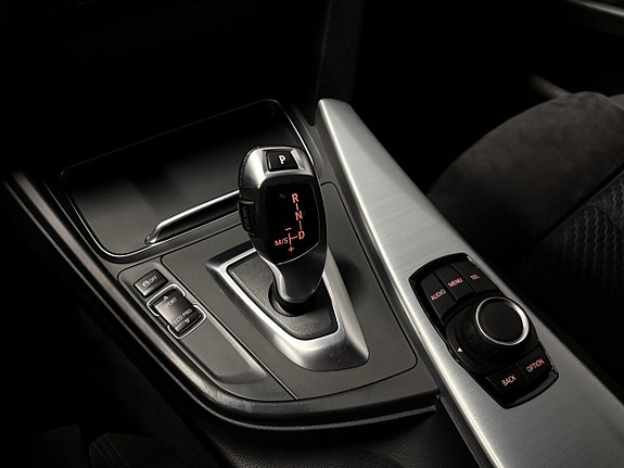 BMW 320d 21 of 29