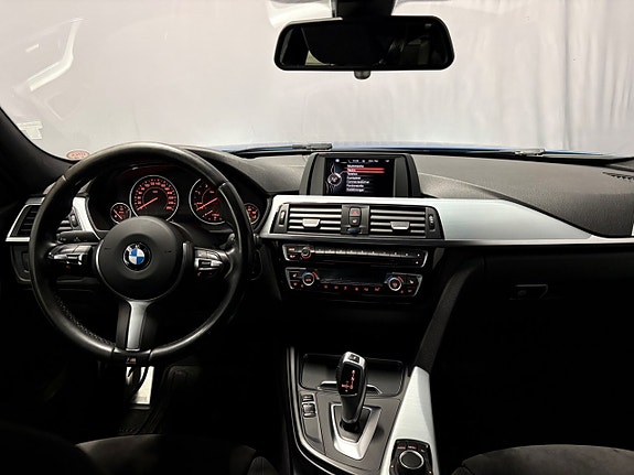 BMW 320d 13 of 29