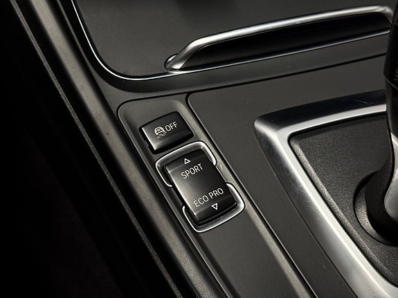 BMW 320d 22 of 29