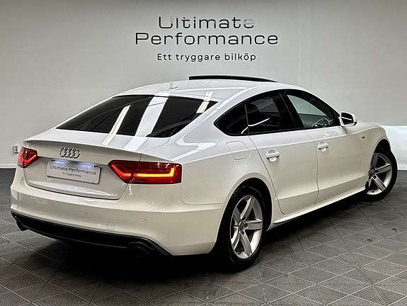 Audi A5 2 of 22