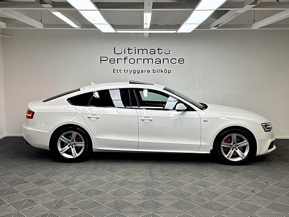 Audi A5 4 of 22