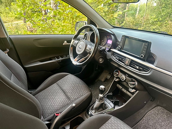 Kia Picanto 6 of 18