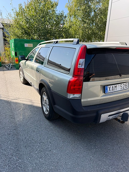 Volvo XC70 4 of 10
