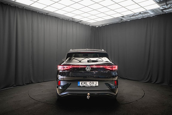Volkswagen ID.4 GTX 8 of 27