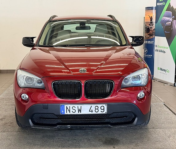 BMW X1 3 of 20