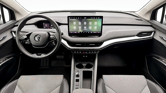 Skoda Enyaq 10 of 22