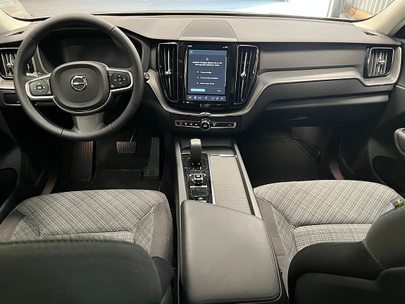 Volvo XC60 12 of 19