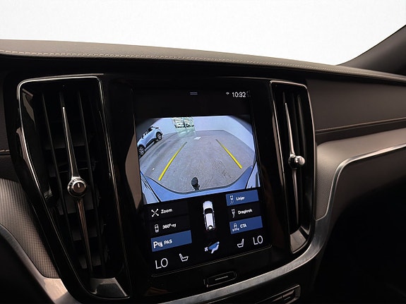 Volvo V60 24 of 30