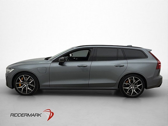 Volvo V60 4 of 30
