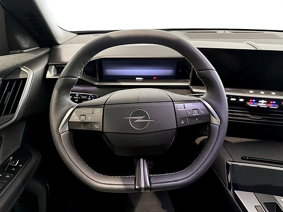 Opel Grandland X 9 of 18