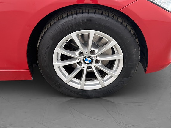 BMW 320d 26 of 28