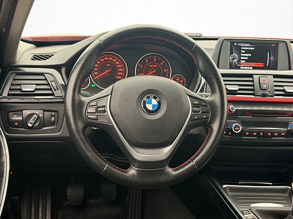 BMW 320d 12 of 28