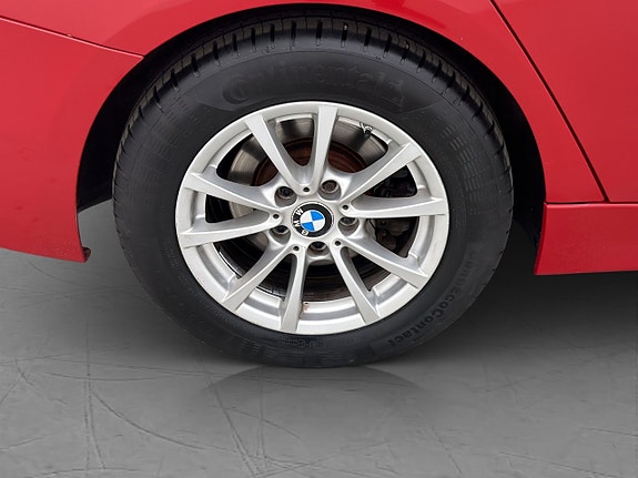 BMW 320d 28 of 28