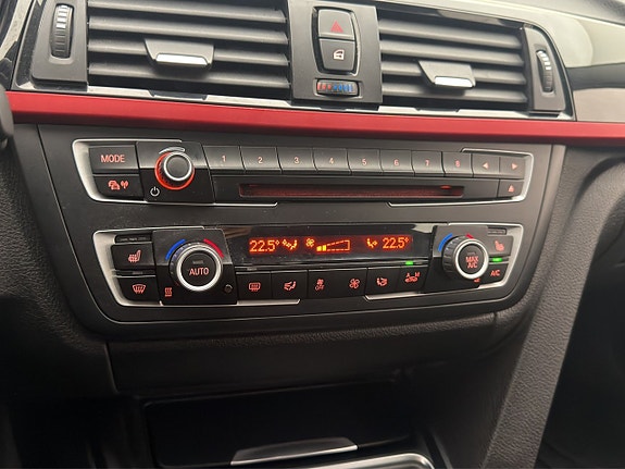 BMW 320d 18 of 28