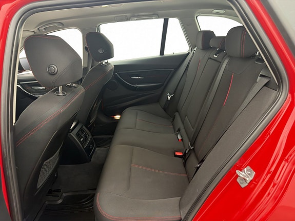 BMW 320d 11 of 28