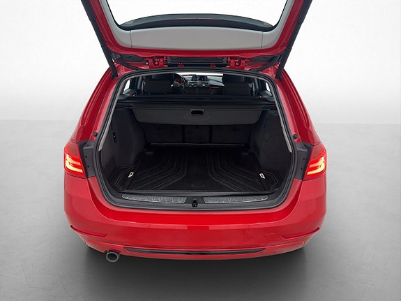 BMW 320d 10 of 28