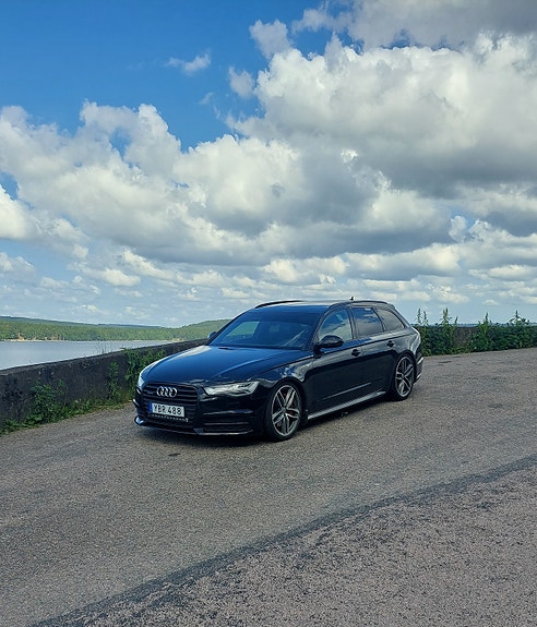 Audi A6 4 of 4
