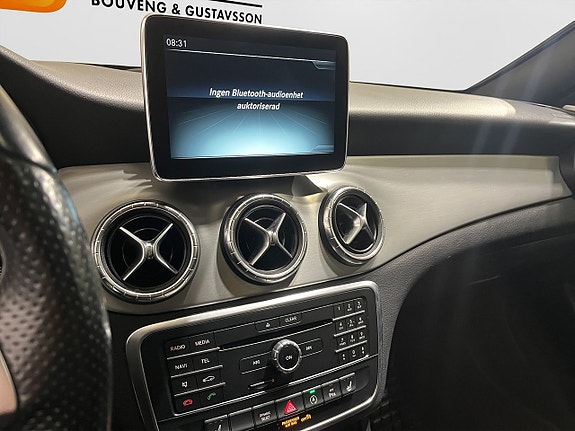 Mercedes-Benz CLA200 22 of 22