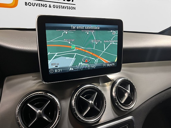 Mercedes-Benz CLA200 21 of 22