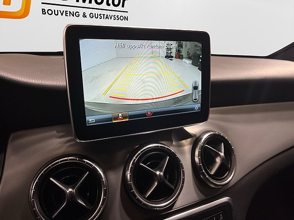 Mercedes-Benz CLA200 20 of 22