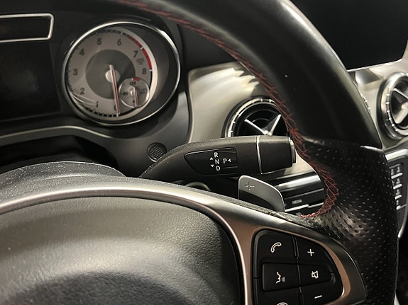 Mercedes-Benz CLA200 18 of 22