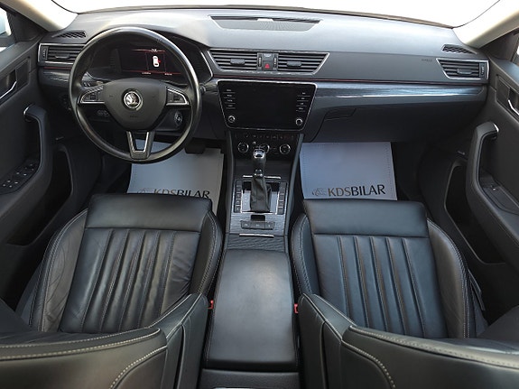 Skoda Superb 8 of 14
