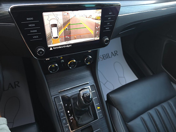 Skoda Superb 11 of 14
