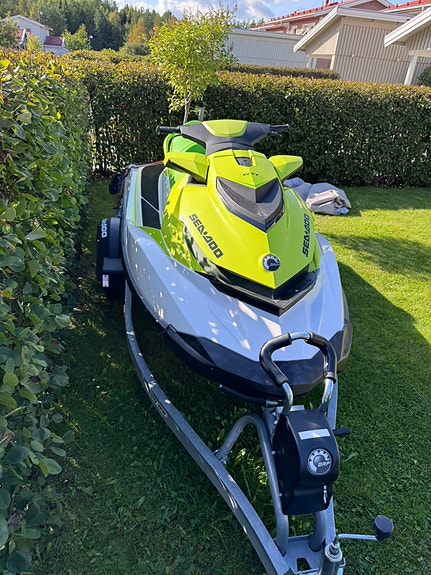 SeaDoo GTI 90 3 of 5