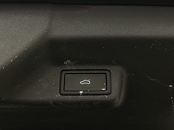 Volkswagen ID. Buzz 18 of 30