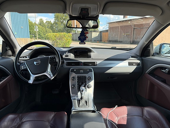 Volvo S80 5 of 7