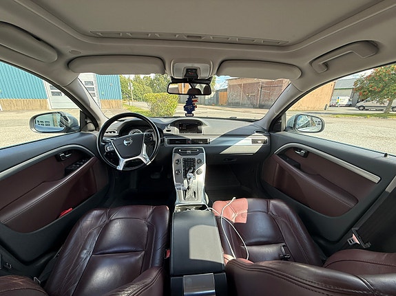 Volvo S80 6 of 7