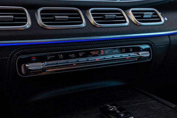Mercedes-Benz GLE350 de 24 of 30