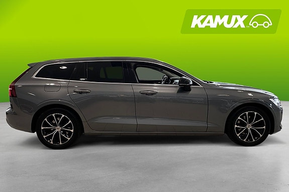Volvo V60 2 of 26