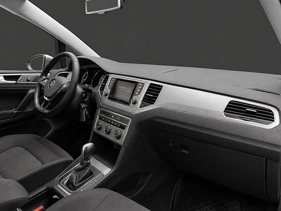 Volkswagen Golf Sportsvan 17 of 22