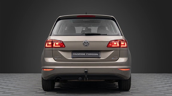 Volkswagen Golf Sportsvan 5 of 22