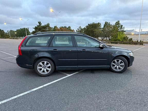 Volvo V50 9 of 9