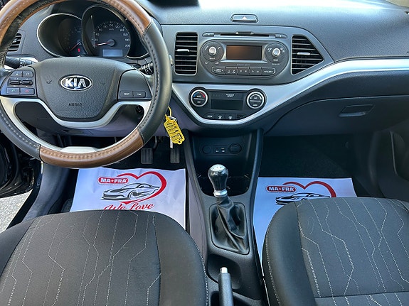 Kia Picanto 7 of 14