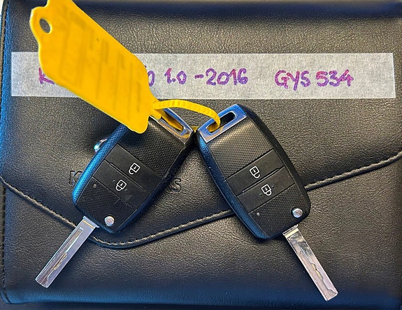 Kia Picanto 14 of 14