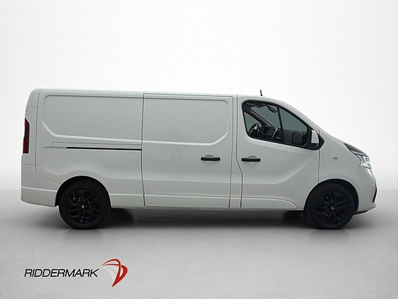 Renault Trafic 2 of 30