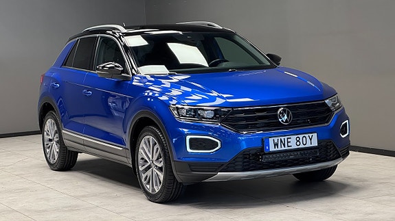 Volkswagen T-Roc 18 of 21