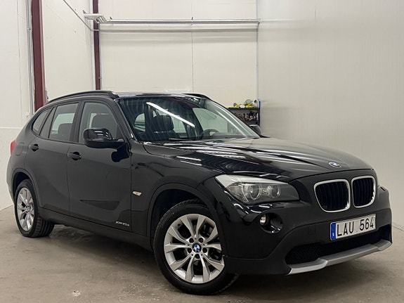 BMW X1 3 of 5
