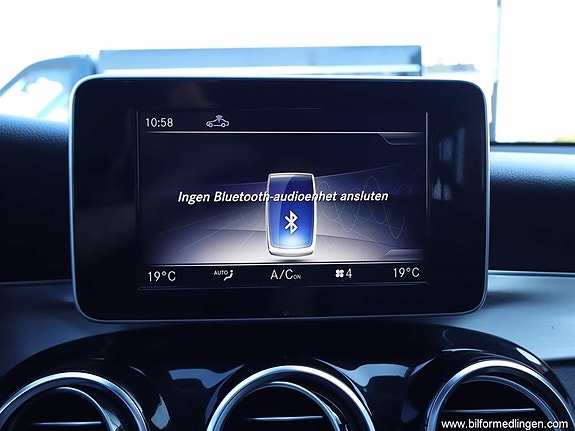 Mercedes-Benz GLC250 d 17 of 25